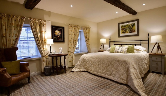 The Moon Inn at Stoney Middleton