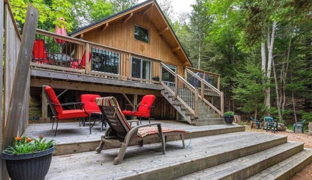 The Morehouse Lake House Chalet