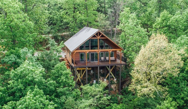 The Morning Glory Cabin - Tree-top Getaway