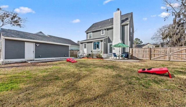 The Mossy Oak House of Charleston