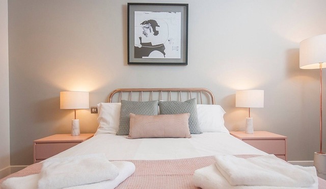 The Most Central Apartment in Cardiff - Pass the Keys