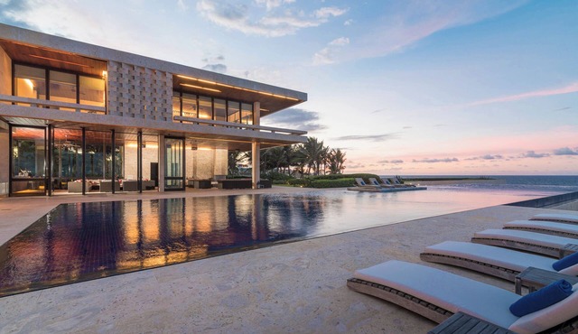 The most renowned oceanfront luxury vacation retreat in Dominican Republic!