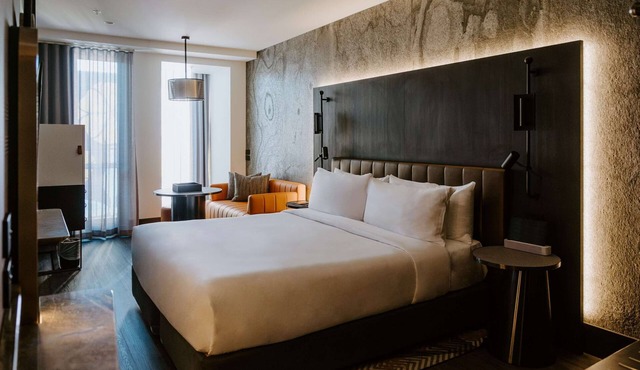 The Motley Hotel Richmond, Tapestry Collection by Hilton