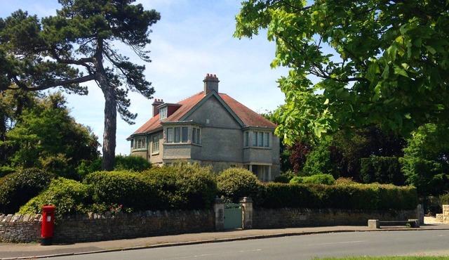 The Mount Swanage - sleeps 16 guests in 7 bedrooms