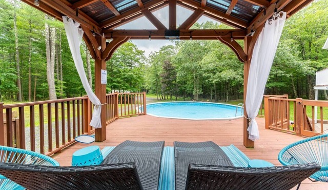 The Mountain House, modern retreat @ Catskills