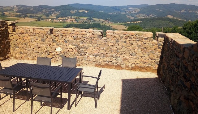 The mountains of Lyon calm