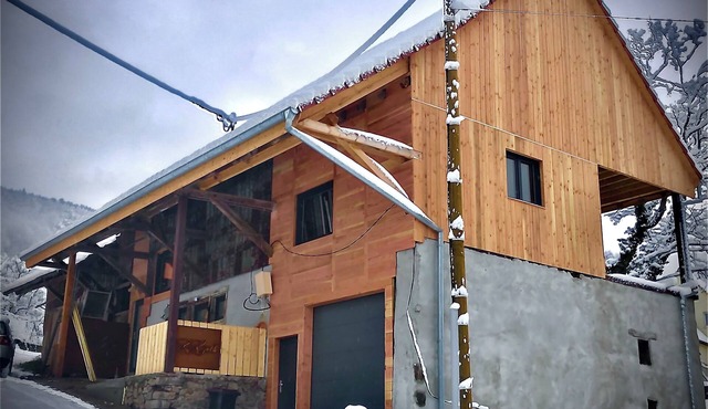 The Munster valley stable