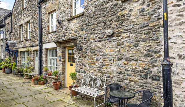 The Mustard Pot - Kirkby Lonsdale