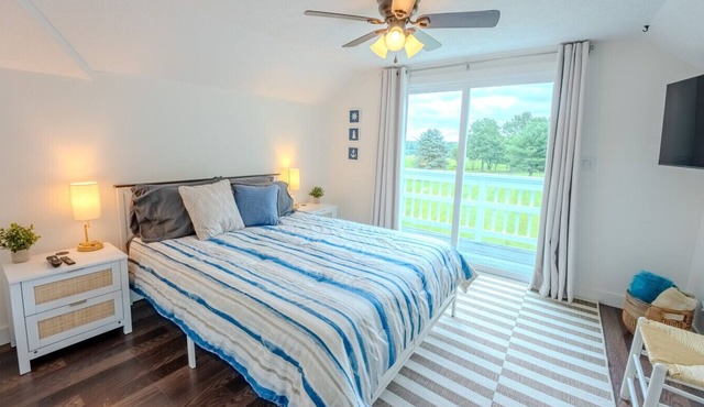 The Nantucket Nook @ Pine Lake