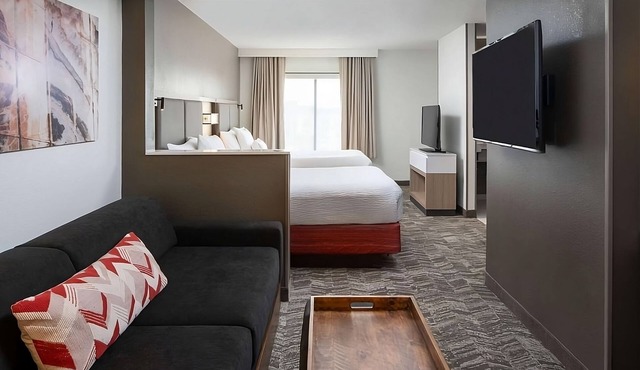 The Nashville Hideaway! 2 Modern Units, Pet-friendly Property, Kitchenette!