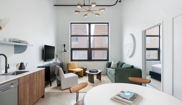 The Neighborhood Hotel - Little Italy One Bedroom