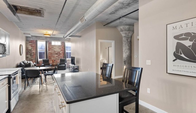 The Nelson Lofts - Unit 3 (2 BR)