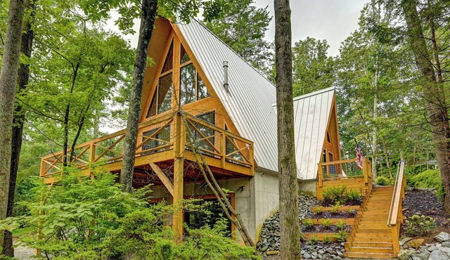 The Nest | 3 Side-by-Side Homes w/Hot Tub & Views