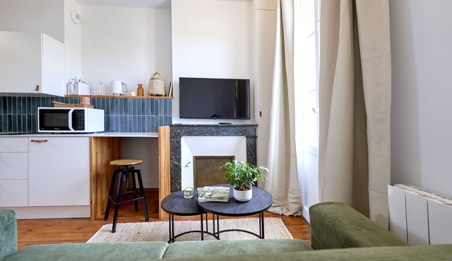 The Nest, 3 Studios at place de la Victoire