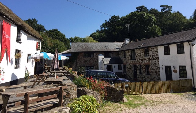 The Nest at The Cridford Inn