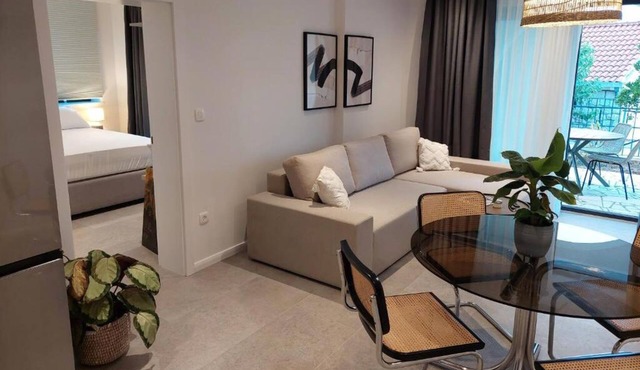 The Nest, contemporary apartment in an authentic Mediterranean Adriatic setting