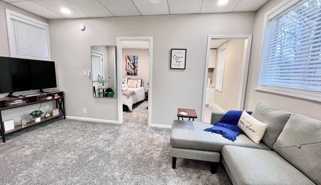 The Nest- Downtown Valparaiso- Close to Valpo University Short Term Stays