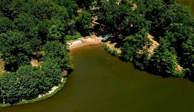THE NEST getaways&gatherings, beach/lake sleeps 20+