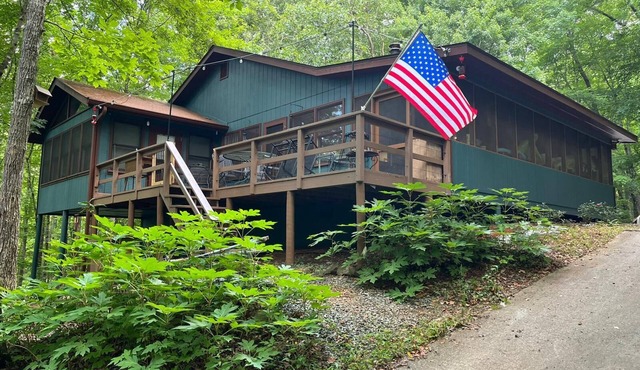 The Nest is Best in Bear Paw, Murphy, NC.