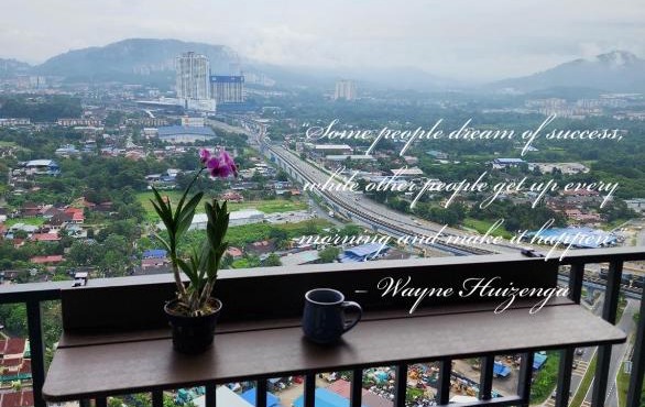 The Netizen #Cheras#C180#MRT#9person stay#Staycation 3 Bed Rooms