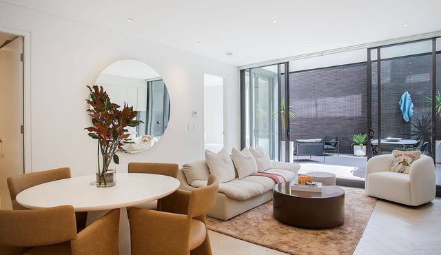 The Noir, Potts Point I90