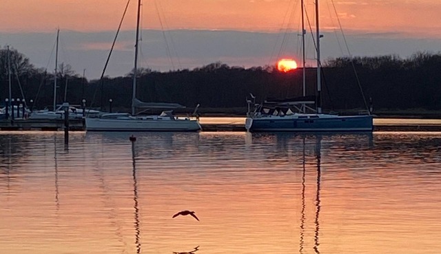 ‘The Nook’ a self-contained 1 bedroom annexe in quiet area with local amenities