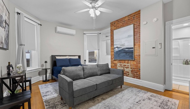 The Nook at Gaslight Manor - Cozy 1-BR apartment steps from UC and Hopsitals