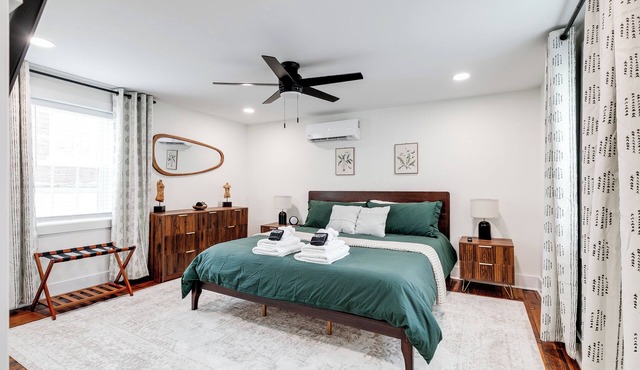 The Nook | Charming Urban Getaway