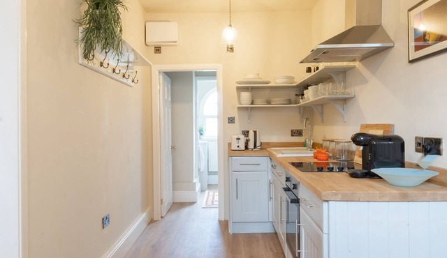 The Nook - sleeps 3 guests in 1 bedroom