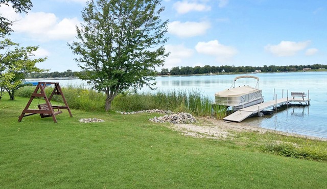The Nordic Nook on Union Lake