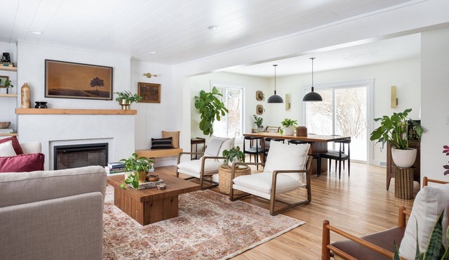 The Norra House: Curated 3-bedroom house in Suttons Bay on 5 acres