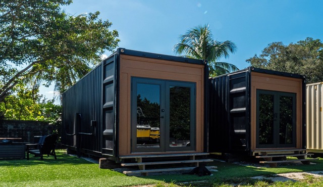 The North House: Cozy tiny Retreat with Free Parking, Wifi & Great Amenities