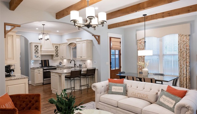 The Norton Commons Luxe