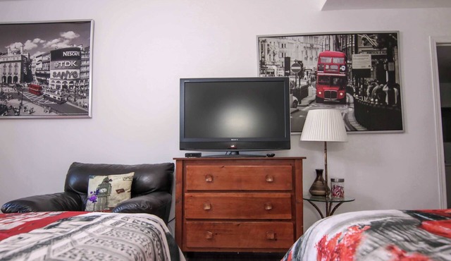 The Notting Hill Room | The Jypsy Inn
