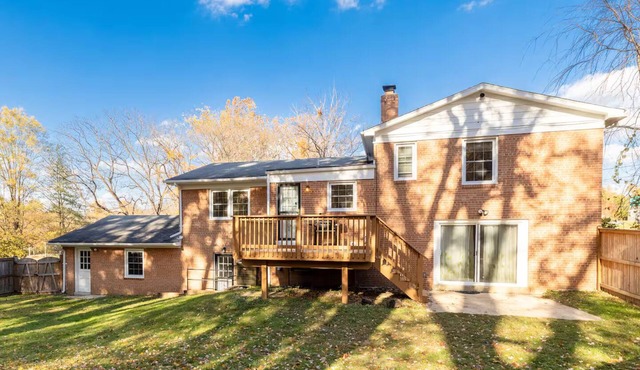 The Oak Escape - Ping-Pong - Nearby Trails