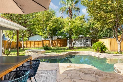 The Oak Haven - 3BR with Pool Billiards & Arcade