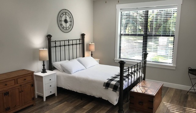 The Oak View Place.
