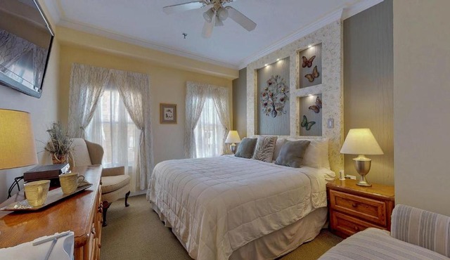 The Ocean Plaza Hotel