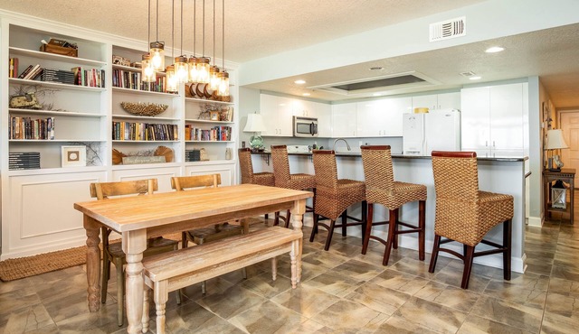 The Oceans- 3/3 Unit 103 - Breezy Beach Retreat