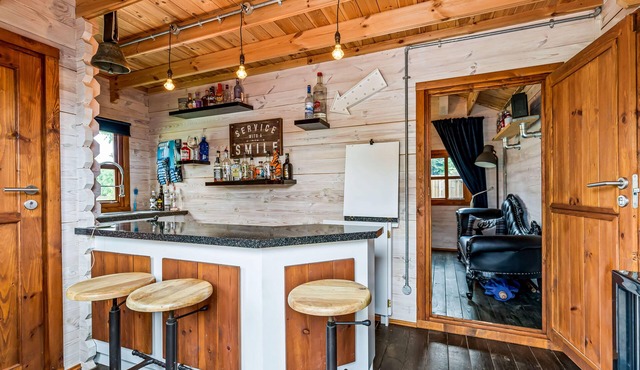 The Officers House - Stunning Property on the Kent Coast