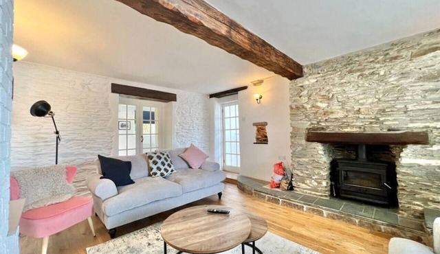 The Old Bakery, in heart of St Ann`s Chapel