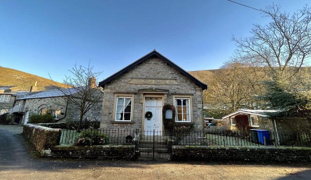 The Old Chapel, Buckden, The Yorkshire Dales. Pets welcome. Garage and garden.