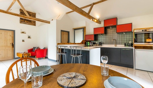 The Old Corn Store | Countryside retreat