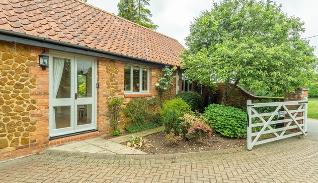 The Old Cow Shed, Pott Row, Norfolk