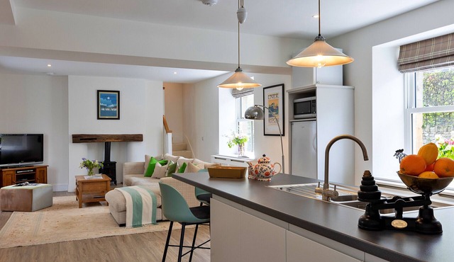 The Old Estate Office Nr Grantley Hall