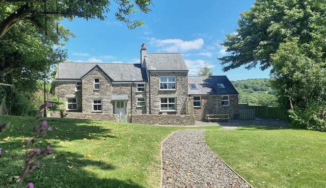 The Old Farmhouse welcomes guests looking for a luxurious, and laid-back escape!