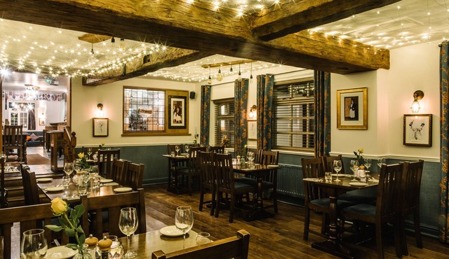 The Old Fourpenny Shop Hotel