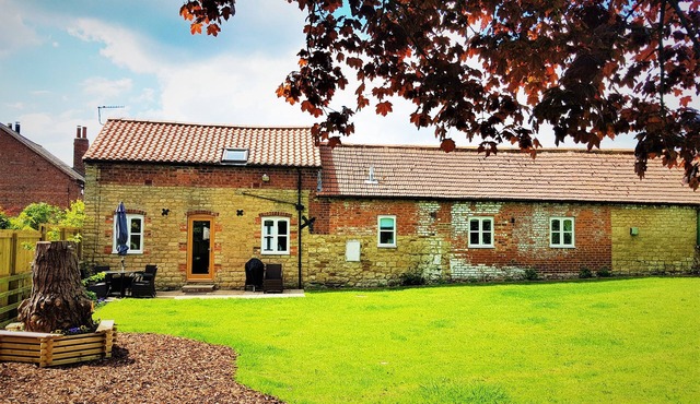 The Old Granary - Holiday Cottage