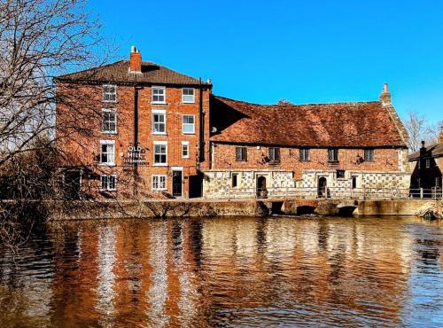 The Old Mill Hotel