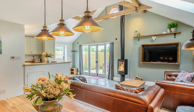 The Old Stables - UK38576